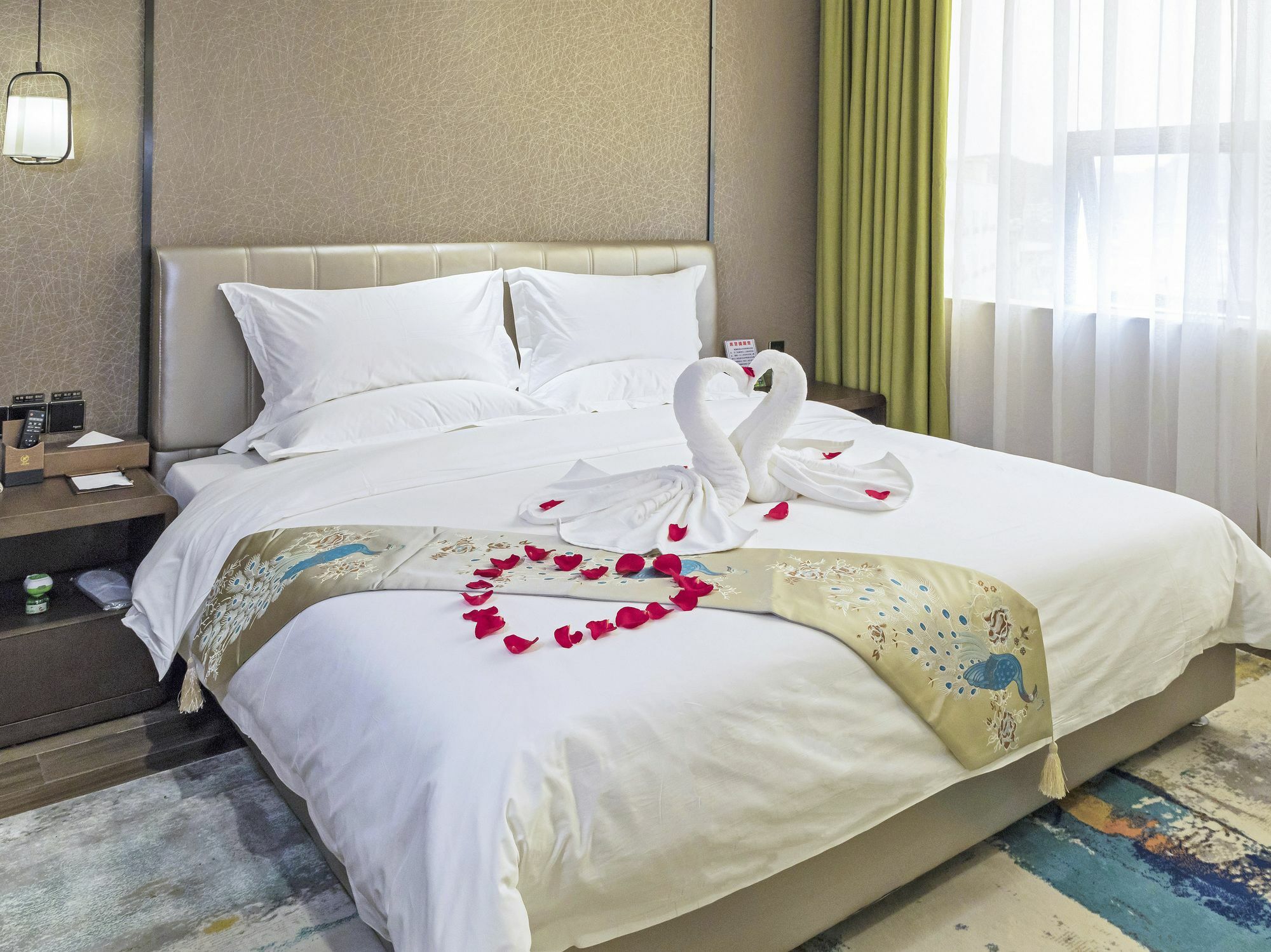 Kardon Hotel Gorgeous Guangzhou Bagian luar foto
