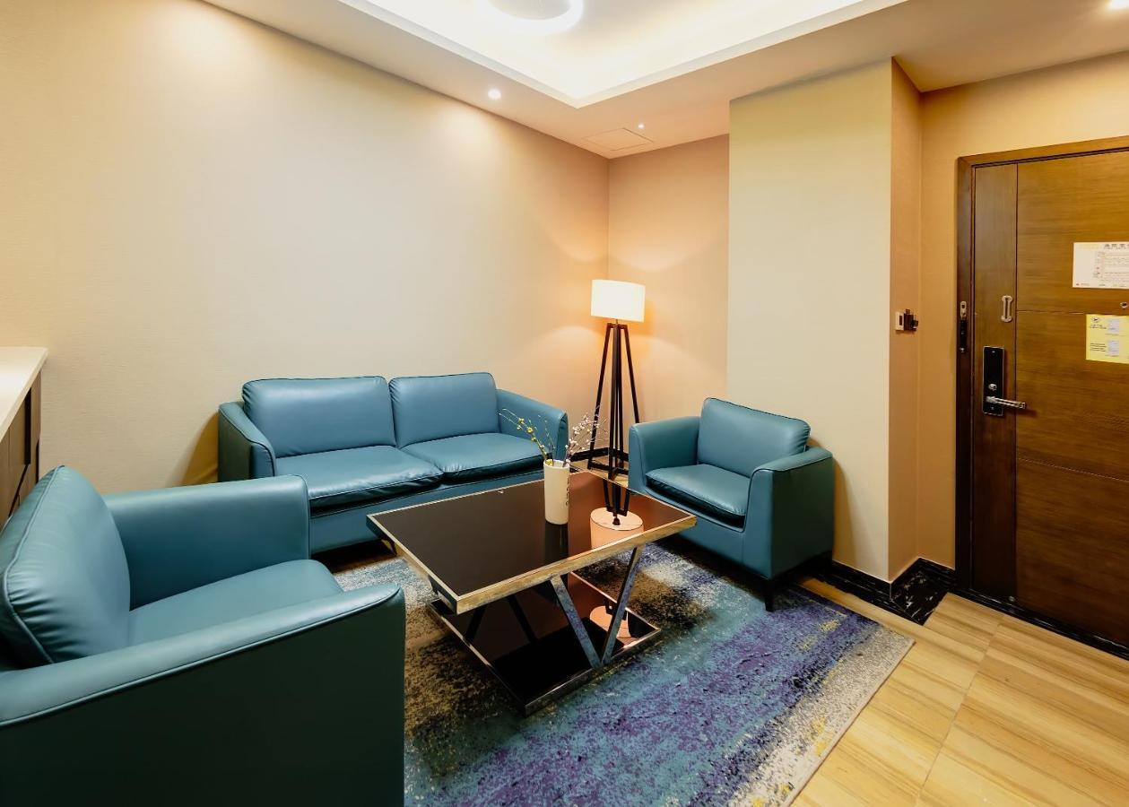 Kardon Hotel Gorgeous Guangzhou Bagian luar foto
